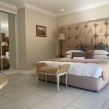 Summerview Boutique Hotel&Conference Johannesbourg Extérieur photo